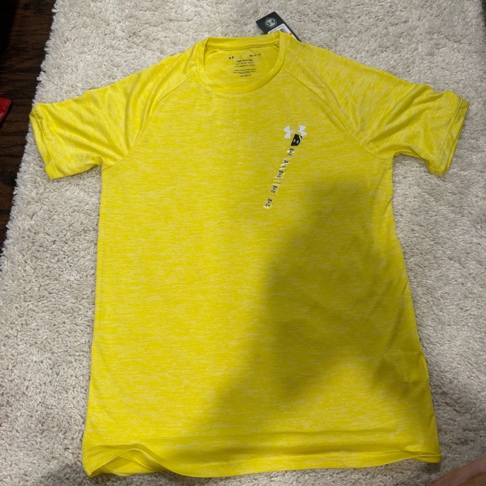 Under Armour Bright Yellow dry fit Tee